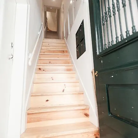 Shortstayflat Bairro Alto Апартаменты Лиссабон
